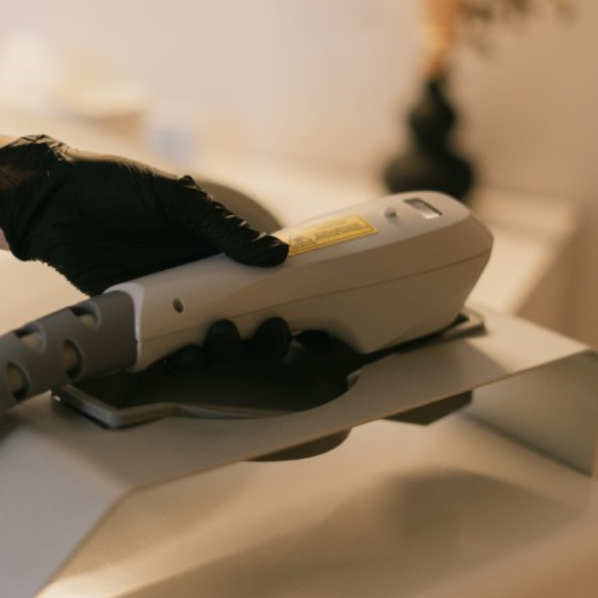 Depilación láser piernas completas hombre